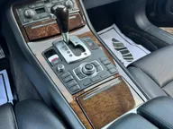 Après nettoyage : Console centrale & boiseries, nettoyage et lustrage, Audi A8
